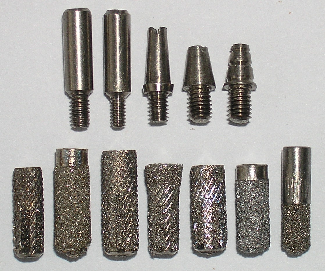 Application of TiNi Dental Implants with Permeable Porosity in Patients